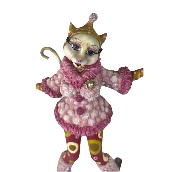 Margaret Le Van Alley Cats Therianthropic Skiing detailed Figurine RARE!! Broken - Picture 3 of 16
